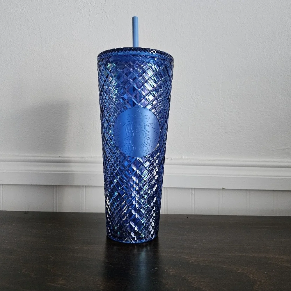Starbucks 2021 Winter Holiday Blue Jeweled Tumbler Cold Cup 24 oz Venti